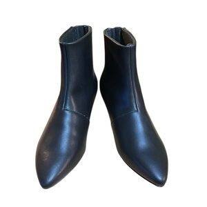 NWOT Clarks Black Leather Teresa Fashion Boot Sz 9.5 W